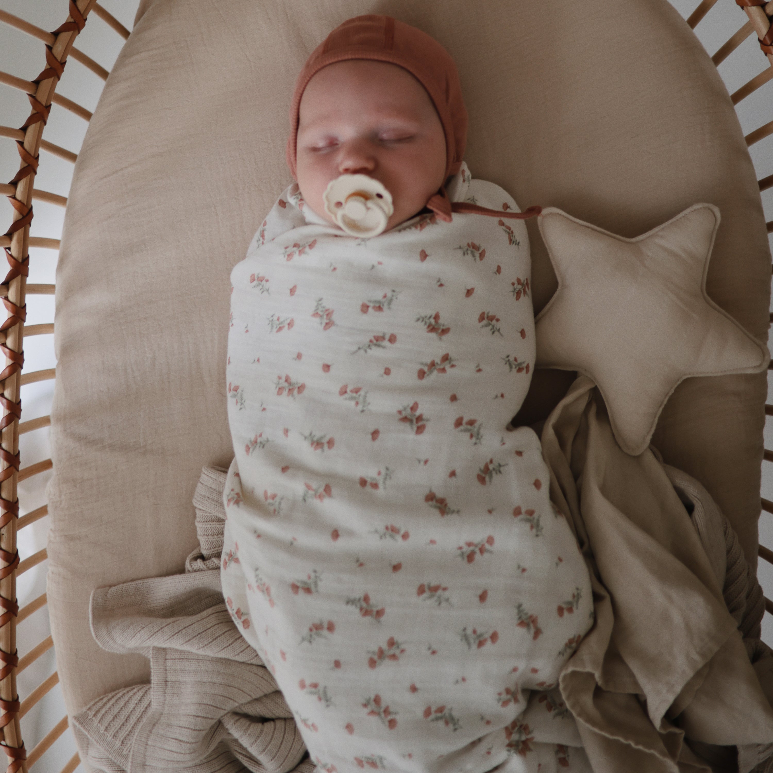 Image of Star Lovey Blanket